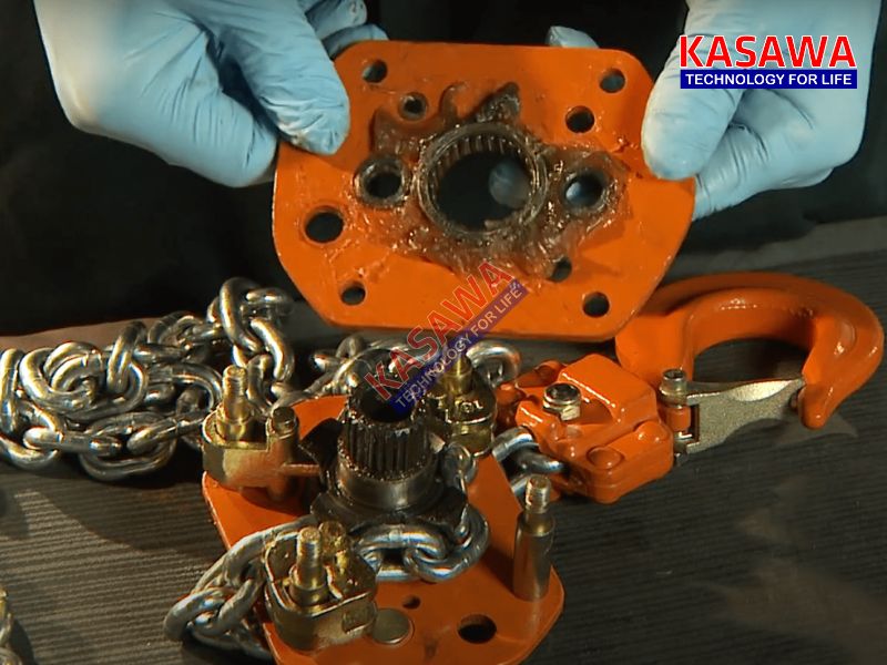 Bảo dưỡng pa lăng xích kéo tay