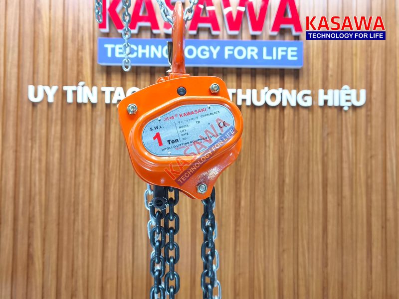 Chiều cao tiêu chuẩn 3m hoặc 5m