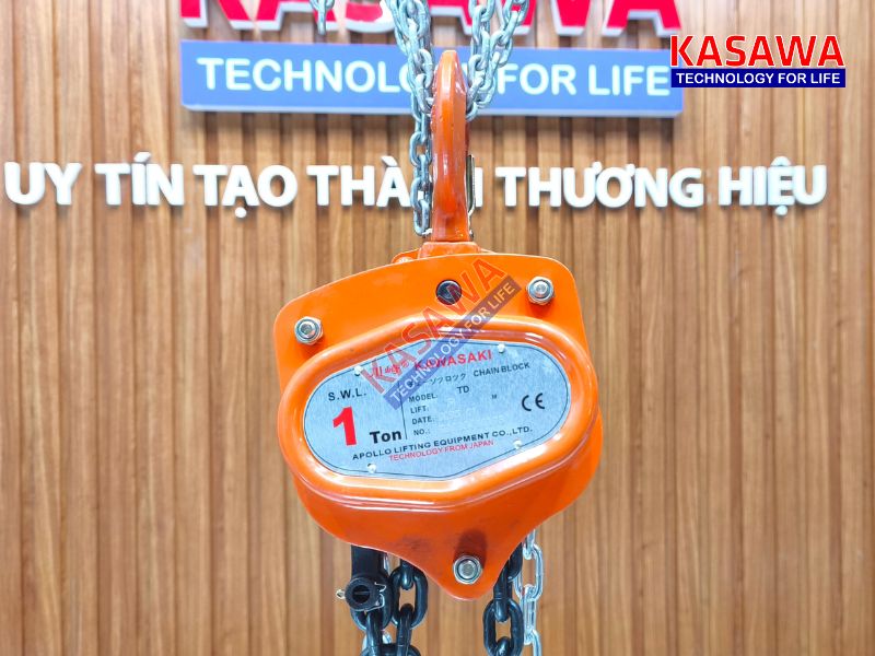 Không được nâng quá tải trọng định mức được ghi trên pa lăng