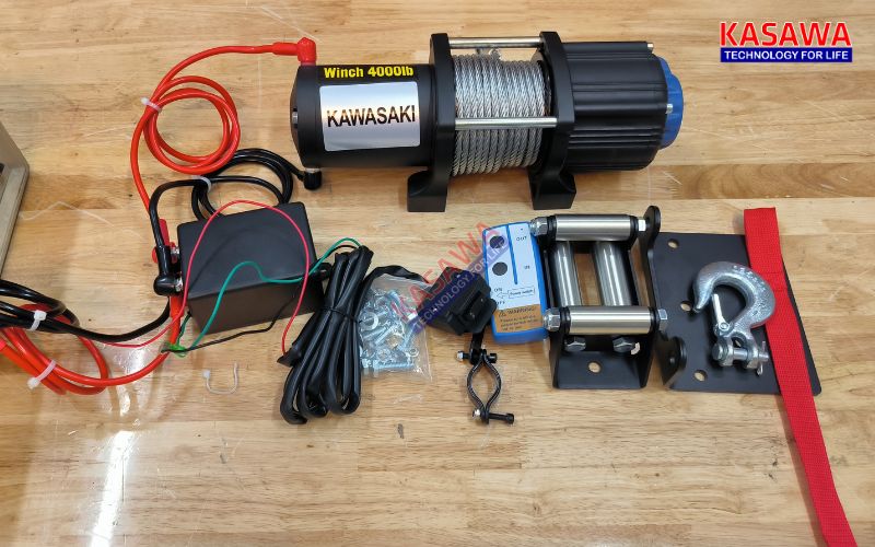 Tời điện kéo xe 12V 4000lbs, chuyên để sử dụng cho xe cứu hộ