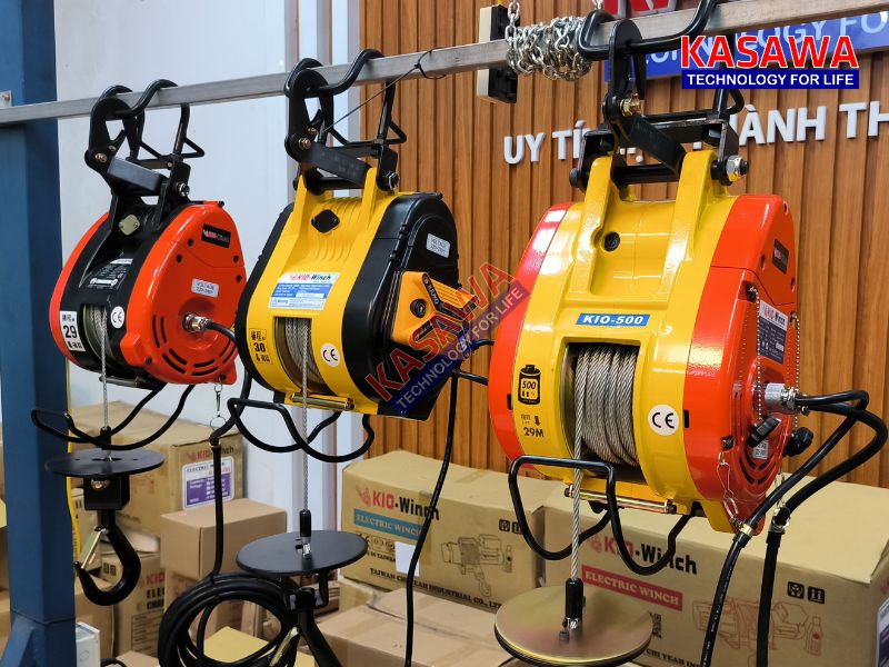 Một vài mã tời điện Kio Winch sử dụng động cơ chổi than