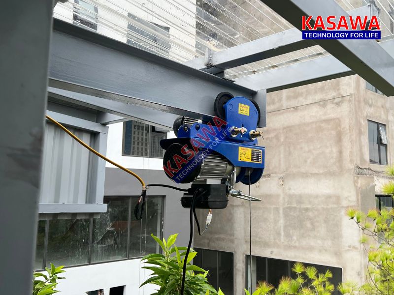 Con chạy phát ra âm thanh lạ khi sử dụng