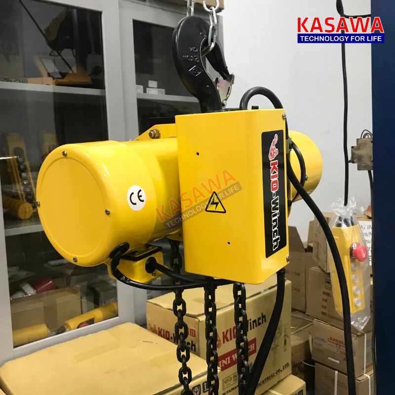 Pa lăng xích điện 500kg Kio Winch Đài Loan sử dụng điện 380V