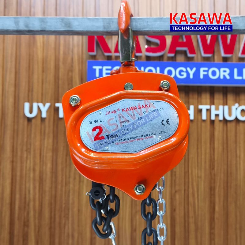 Pa lăng xích kéo tay 2 tấn 5m model TD Kawasaki