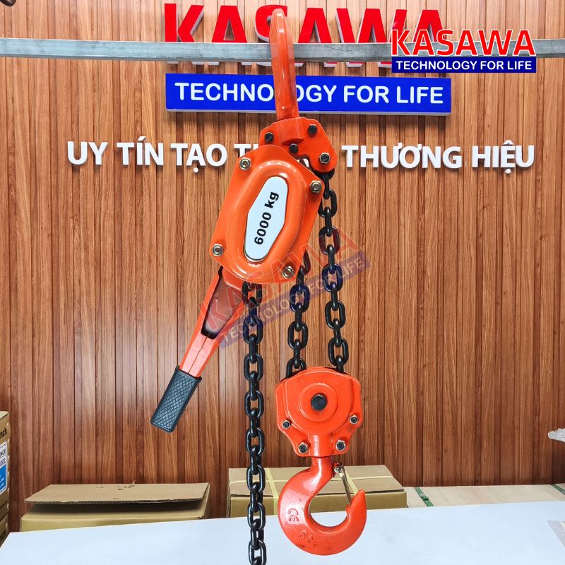 Tuyệt đối không sử dụng pa lăng xích để nâng người