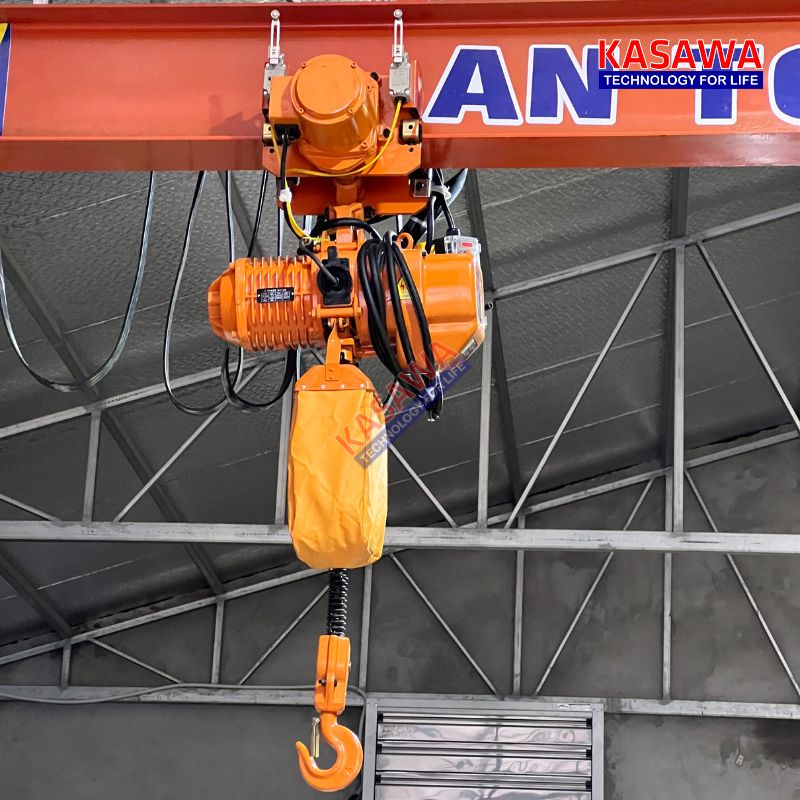 Pa lăng xích điện 1 tấn Kawasaki di chuyển sử dụng điện 220v